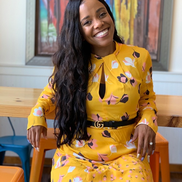 24” Human Hair lace front body wave wig - Picture 1 of 5